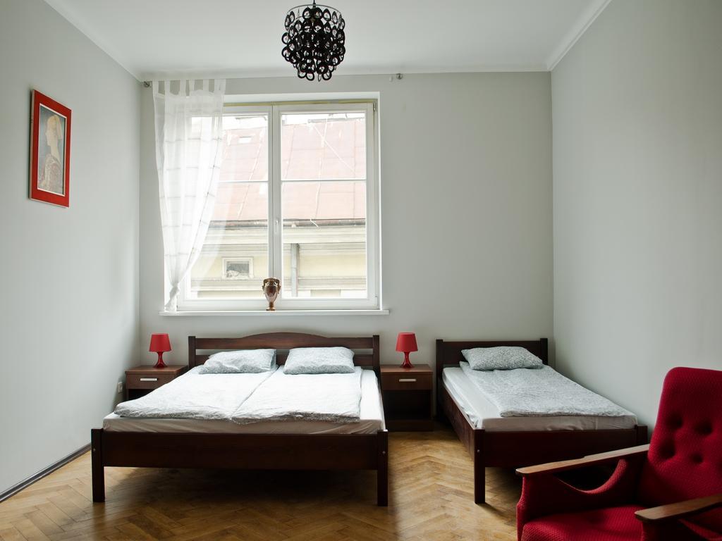 Tramp Aparthostel Krakau Exterior foto